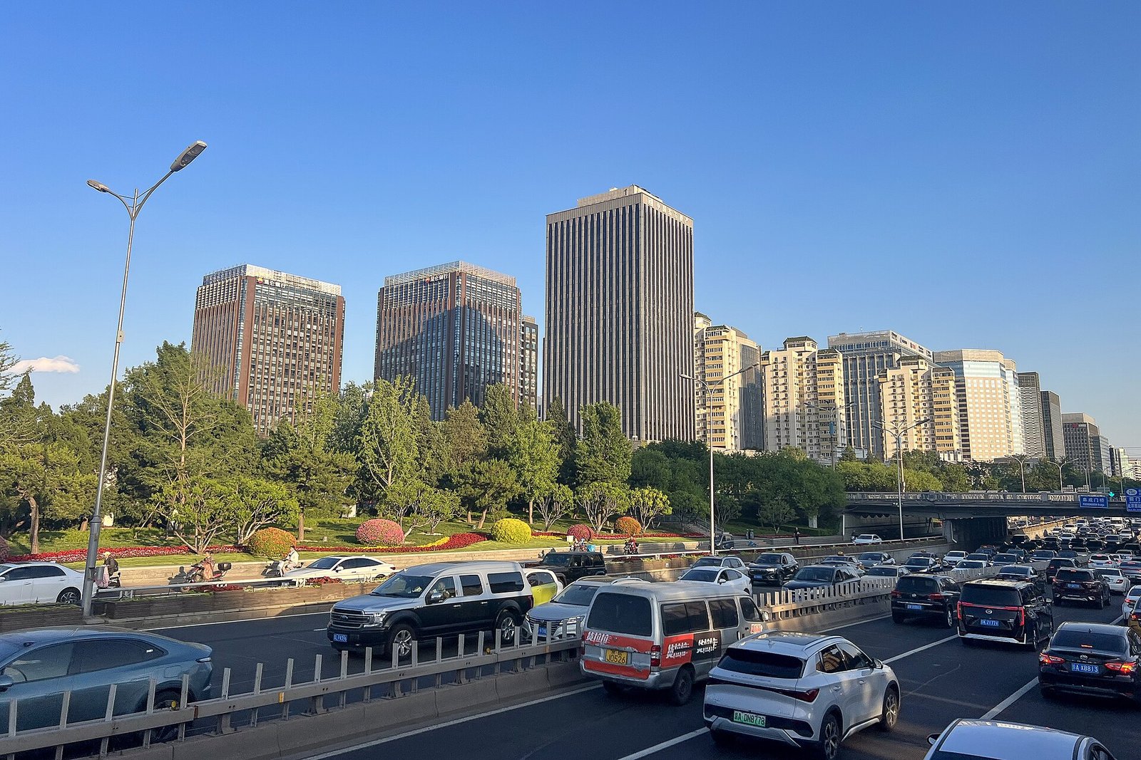 北京金融街。2026 金融街论坛年会在这里开,方案也是在这儿发的